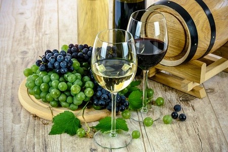 Quelle quantit&eacute; de vin pour un mariage ?